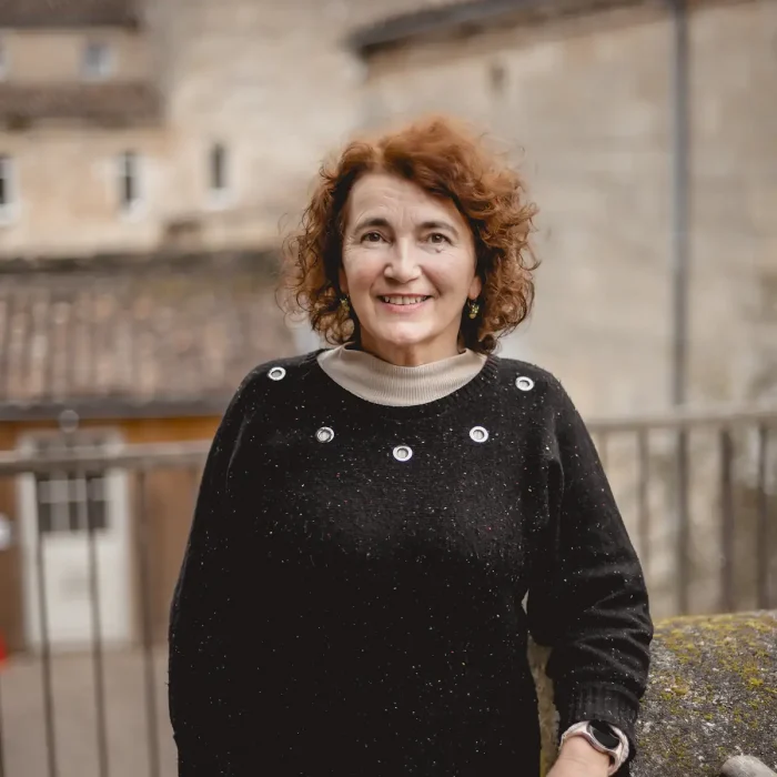 Mme Claire PEYRUCAT : Enseignante CP/CE1